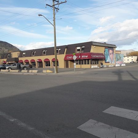 Merritt Desert Inn Exteriér fotografie