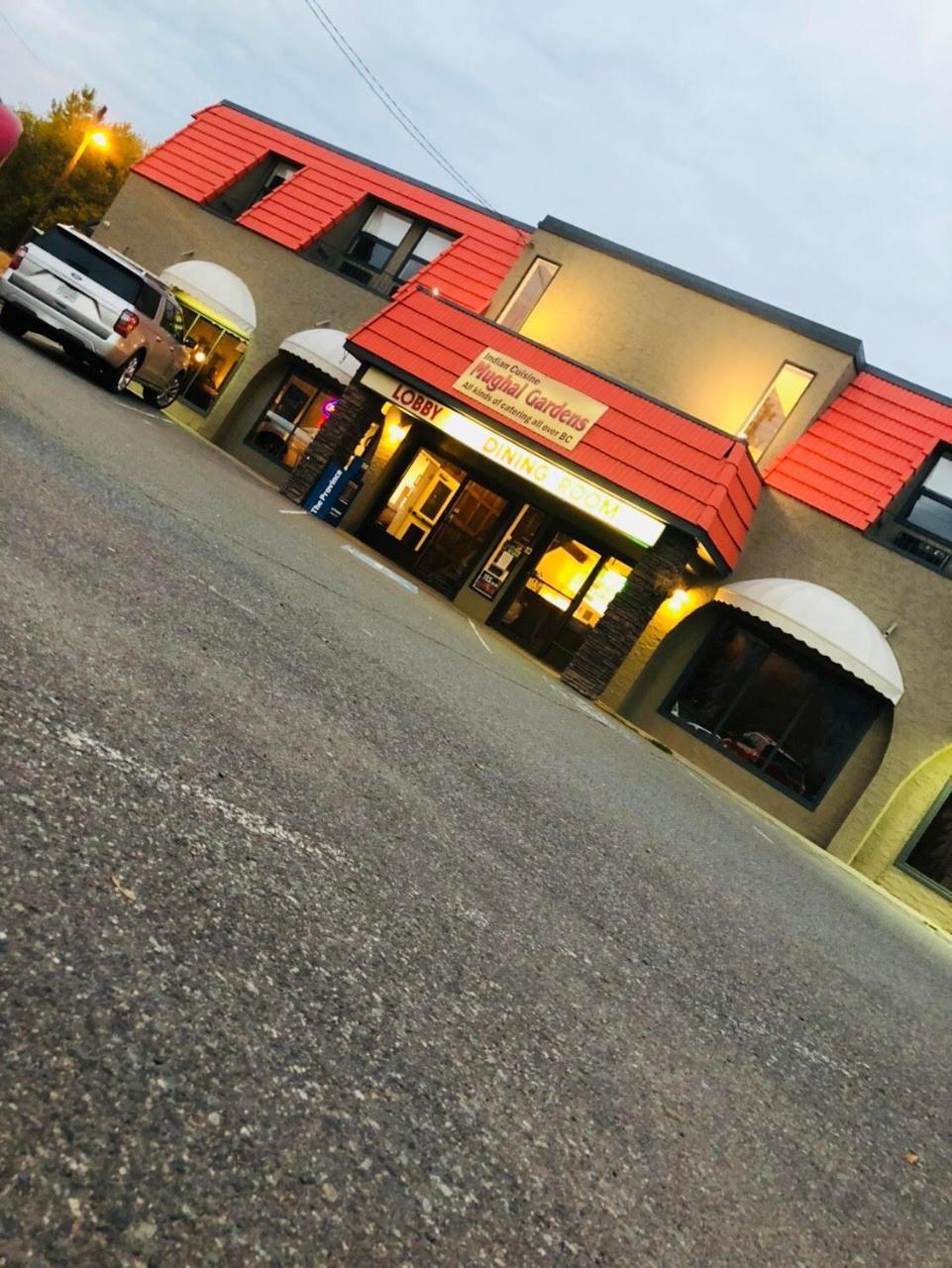 Merritt Desert Inn Exteriér fotografie